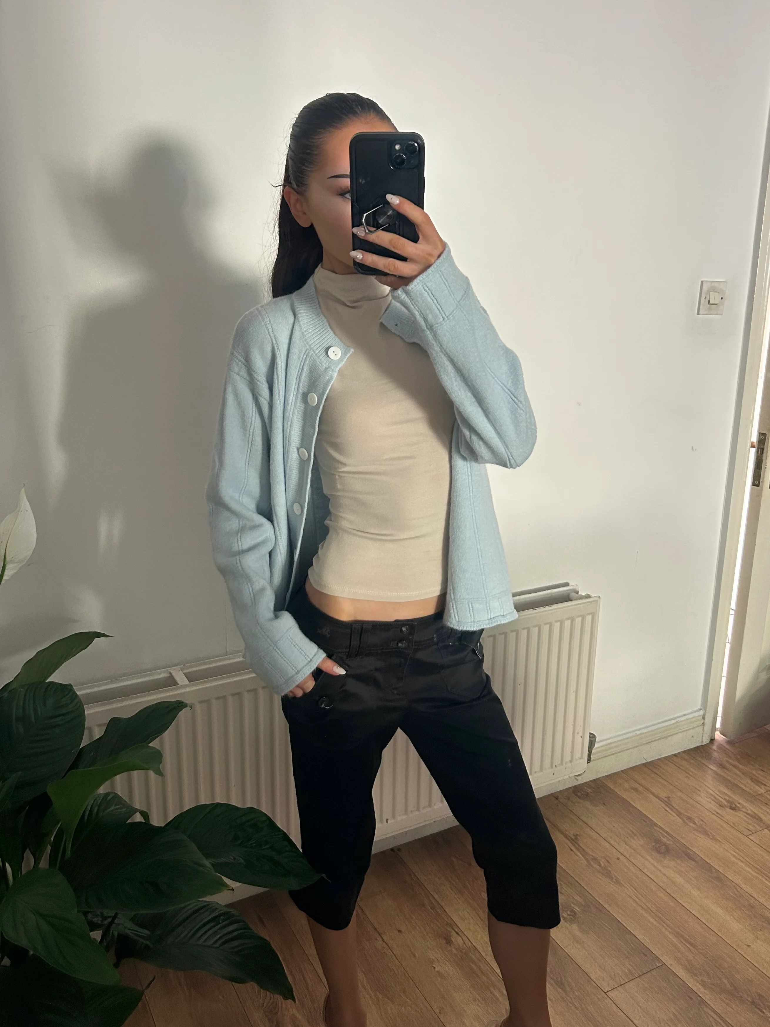 LIGHT BLUE CARDIGAN - Image 2