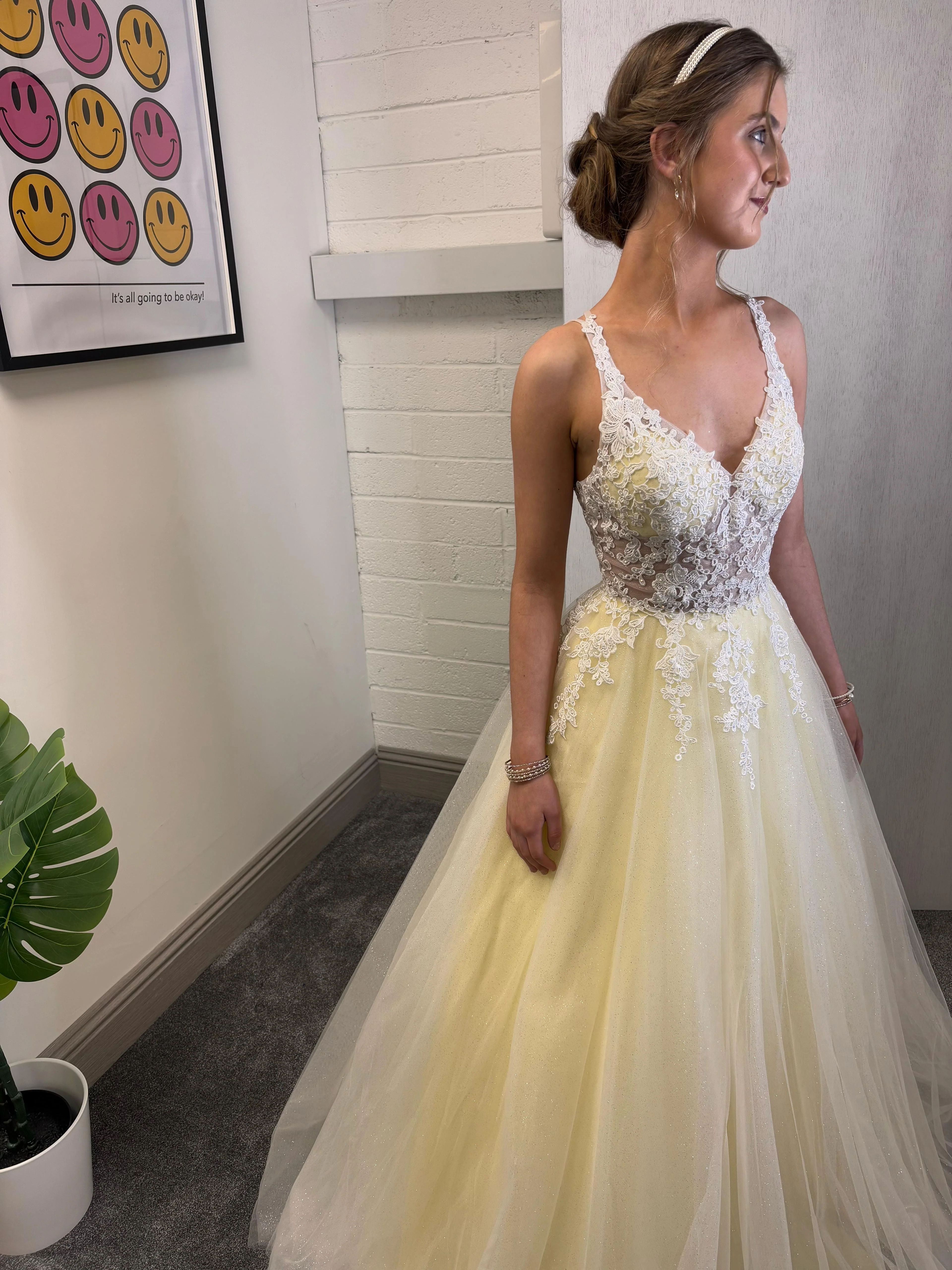 PRINCESS GOWN YELLOW - Image 3