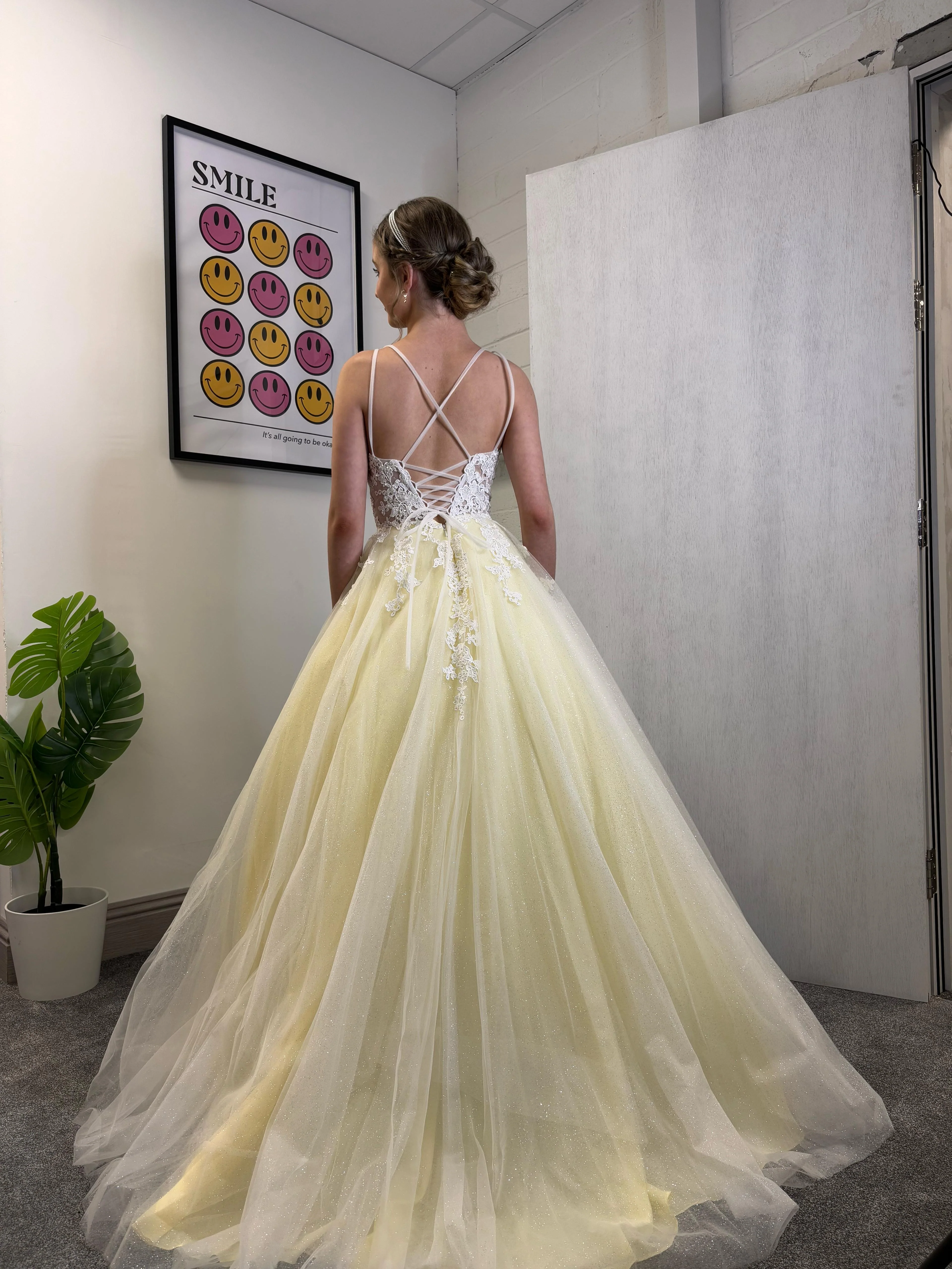 PRINCESS GOWN YELLOW - Image 4