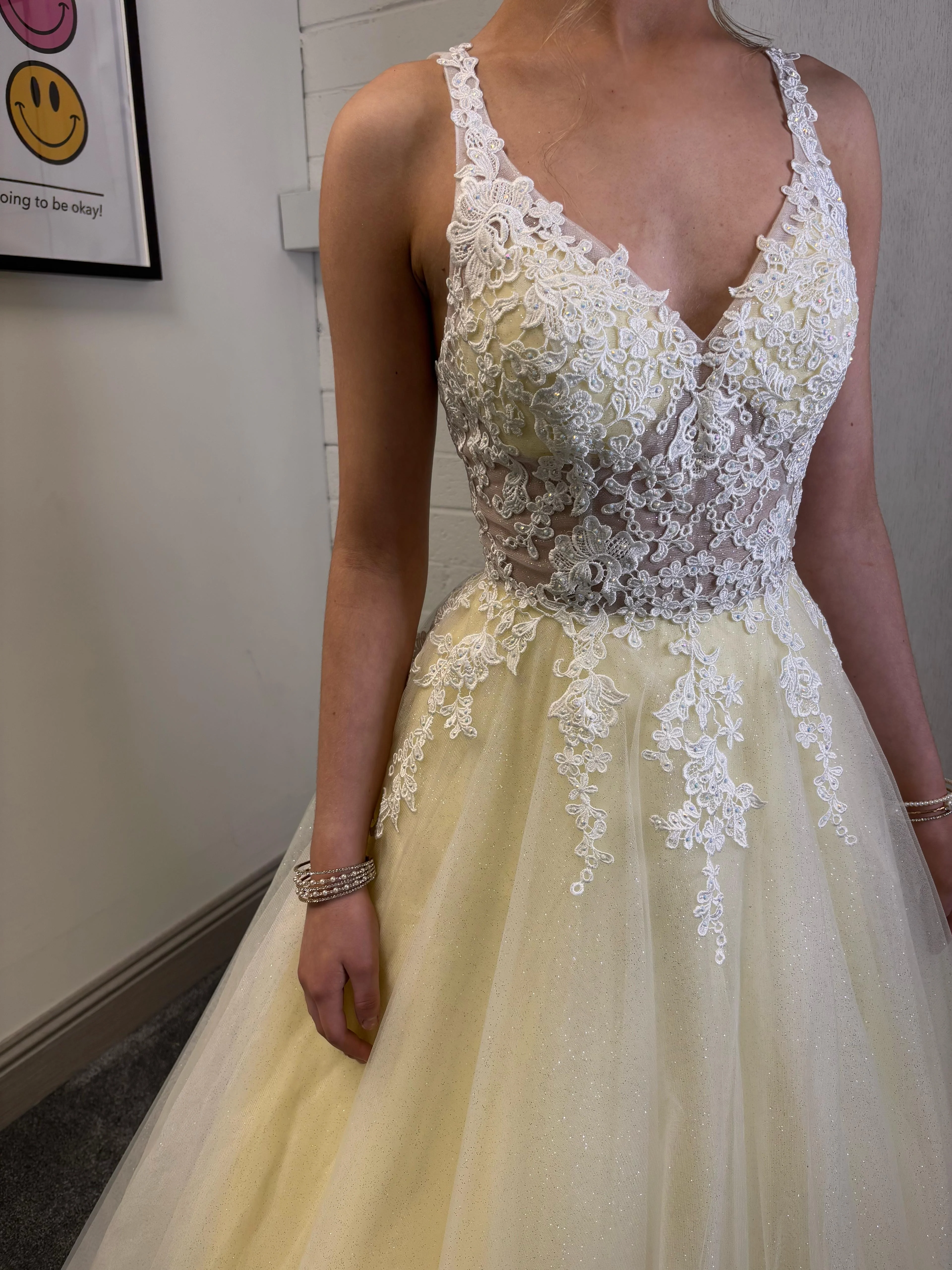 PRINCESS GOWN YELLOW - Image 5